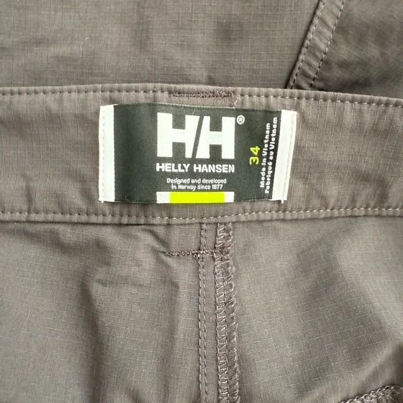 Helly Hansen Outerwear Shorts - Picture 4 of 4